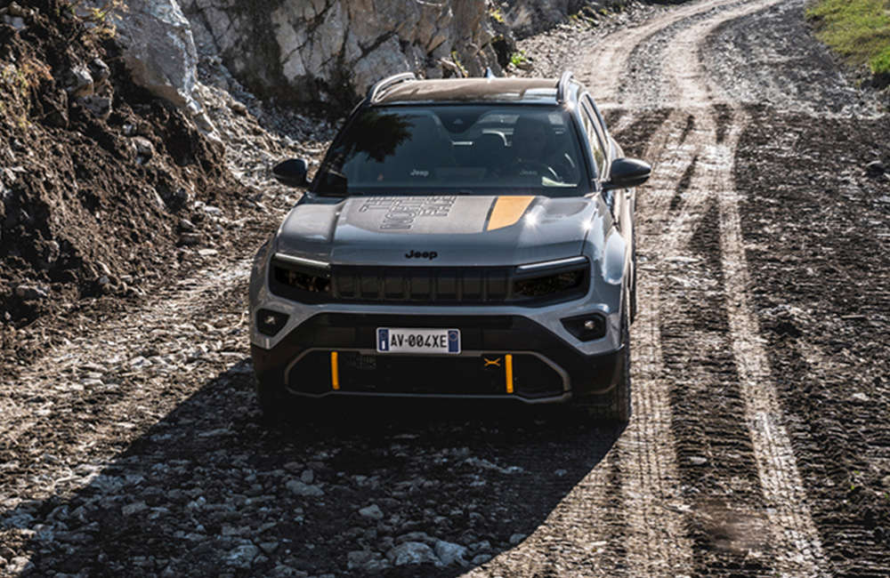 Jeep Avenger 4xe The North Face, вигляд спереду